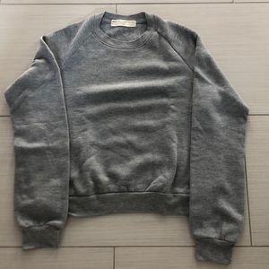 Cropped Gray Sweatshirt Urban Outfitters